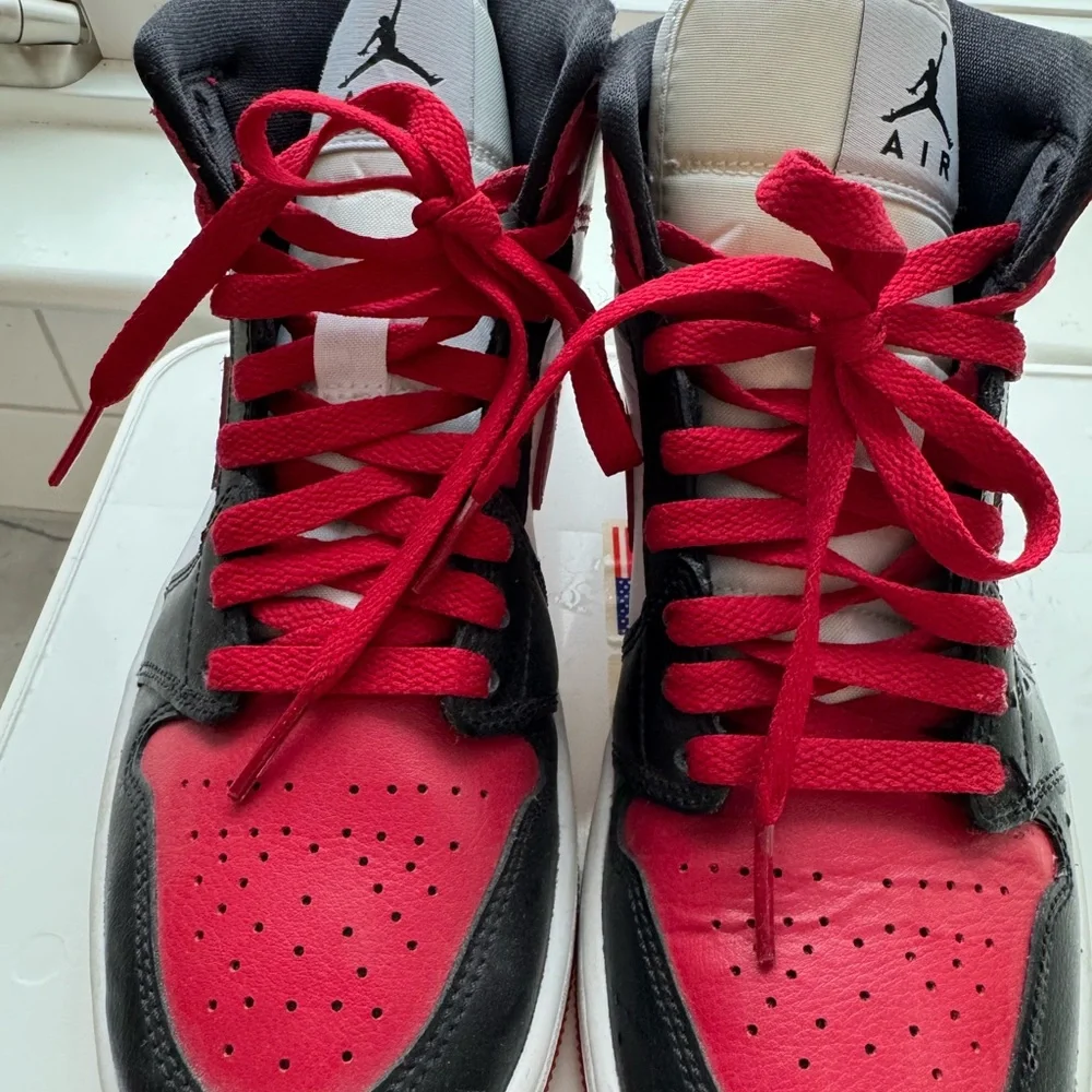 Nike Red White Black Athletic High-Top Sneakers
